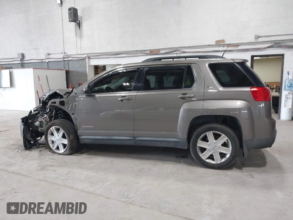 2010 GMC Terrain SLT-1 z VIN 2CTFLGEYXA6230148, wystawiony jako IAAI lot #42353281 z przebiegiem 186 553 mil mil oraz . Historia ofert i sprzedaży dostępna na DreamBid. Obrazek 14.