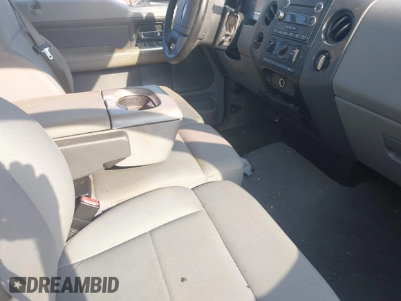2008 Ford F-150 STX z VIN 1FTRX12W68FB45353, wystawiony jako IAAI lot #42569574 z przebiegiem 151 365 mil mil oraz . Historia ofert i sprzedaży dostępna na DreamBid. Obrazek 5.