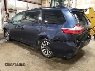 2018 Toyota Sienna XLE с VIN 5TDDZ3DC4JS208054, выставлен на аукционе Copart как лот 54902485 с пробегом 110 296 миль миль и Списание • Salvage title. История ставок и продаж доступна на DreamBid. Изображение 2.