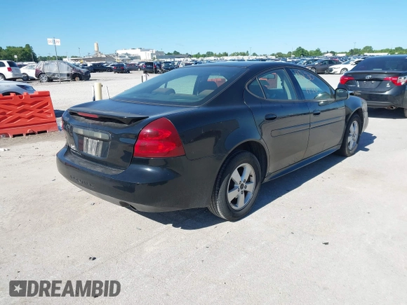 2007 Pontiac Grand Prix z VIN 2G2WP552171124777, wystawiony jako IAAI lot #42301446 z przebiegiem 208 607 mil mil oraz . Historia ofert i sprzedaży dostępna na DreamBid. Obrazek 4.
