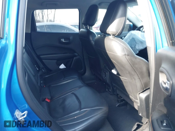 2018 Jeep Compass Limited with VIN 3C4NJCCB5JT358619, listed as a IAAI auction lot 41618229 with 53,185 mi miles and . Bid and sale history available at DreamBid. Image 8.