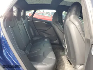 2016 Tesla Model S 90D with VIN 5YJSA1E24GF172713, listed as a Copart auction lot 50810655 with 61,156 mi miles and Salvage Title. Bid and sale history available at carsss.com. Image 10.