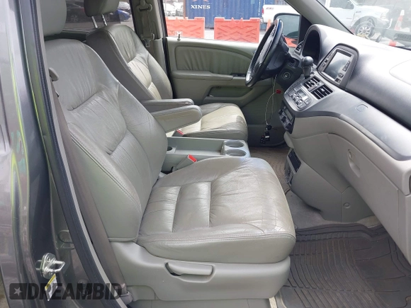 2007 Honda Odyssey EX-L with VIN 5FNRL38797B093792, listed as a IAAI auction lot 41842930 with 252,552 mi miles. Bid and sale history available at carsss.com. Image 5.