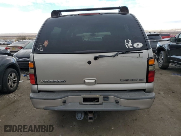 2005 Chevrolet Suburban LS with VIN 3GNFK16Z25G162903, listed as a Copart auction lot 82520714 with 304,013 mi miles and Clean Title. Bid and sale history available at carsss.com. Image 6.