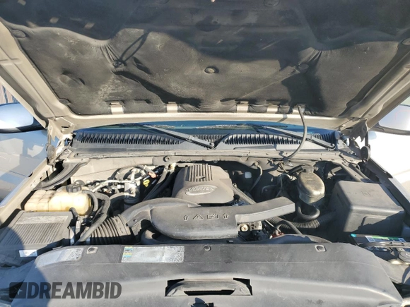 2004 Cadillac Escalade with VIN 1GYEC63T94R208993, listed as a Copart auction lot 87224664 with 285,642 mi miles and Salvage title. Bid and sale history available at DreamBid. Image 12.