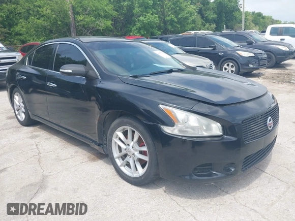 2013 Nissan Maxima SV with VIN 1N4AA5AP3DC830542, listed as a IAAI auction lot 42127767 with 161,990 mi miles and . Bid and sale history available at DreamBid. Image 1.