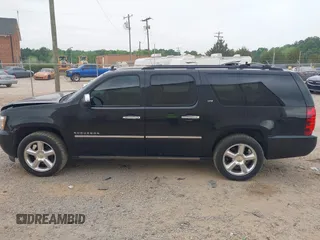 2012 Chevrolet Suburban LTZ z VIN 1GNSKKE75CR218043, wystawiony jako IAAI lot #42118487 z przebiegiem 177 094 mil mil oraz . Historia ofert i sprzedaży dostępna na DreamBid. Obrazek 14.