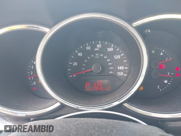 2013 Kia Sorento LX with VIN 5XYKT3A69DG348383, listed as a IAAI auction lot 42195952 with 179,451 mi miles and . Bid and sale history available at carsss.com. Image 7.