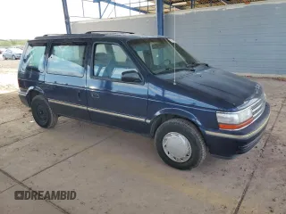 1993 Plymouth Voyager z VIN 2P4GH25K1PR283274, wystawiony jako Copart lot #79144394 z przebiegiem 105 890 mil mil oraz Tytuł czysty. Historia ofert i sprzedaży dostępna na DreamBid. Obrazek 4.