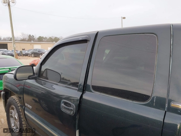 2002 Chevrolet Silverado 1500 LS with VIN 1GCEK19TX2E298985, listed as a IAAI auction lot 41459560 with 123,180 mi miles. Bid and sale history available at carsss.com. Image 15.