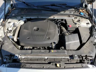 2019 Volvo S60 Momentum with VIN 7JR102FK8KG001031, listed as a Copart auction lot 44805915 with 34,688 mi miles and Salvage Title. Bid and sale history available at carsss.com. Image 11.