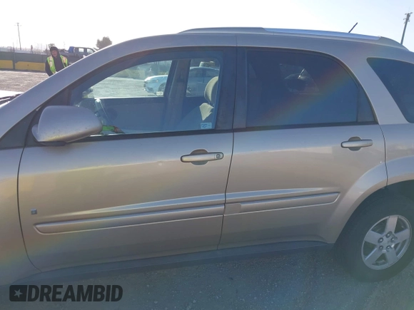 2008 Chevrolet Equinox LT z VIN 2CNDL33F986019591, wystawiony jako IAAI lot #42201401 z przebiegiem 200 172 mil mil oraz . Historia ofert i sprzedaży dostępna na DreamBid. Obrazek 14.