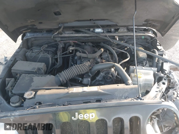 2007 Jeep Wrangler Sahara with VIN 1J4FA54167L204991, listed as a IAAI auction lot 42098918 with 236,845 mi miles and . Bid and sale history available at DreamBid. Image 10.