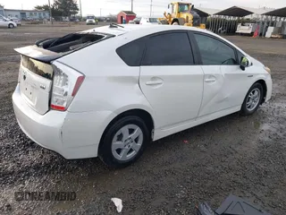 2011 Toyota Prius I with VIN JTDKN3DU4B1458064, listed as a IAAI auction lot 41409409 with 208,023 mi miles. Bid and sale history available at carsss.com. Image 4.