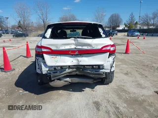 2018 Lincoln MKX Premiere z VIN 2LMPJ6JR7JBL45554, wystawiony jako IAAI lot #41866850 z przebiegiem 90 685 mil mil oraz . Historia ofert i sprzedaży dostępna na DreamBid. Obrazek 17.