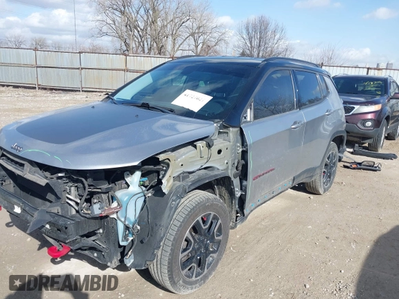 2018 Jeep Compass Trailhawk with VIN 3C4NJDDB6JT501744, listed as a IAAI auction lot 41727027 with 68,410 mi miles and . Bid and sale history available at carsss.com. Image 6.