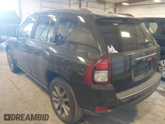 2016 Jeep Compass 75th Anniversary with VIN 1C4NJCBB0GD760290, listed as a IAAI auction lot 41279623 with 174,316 mi miles and . Bid and sale history available at DreamBid. Image 3.