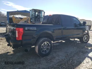 2018 Ford Super Duty F-250 SRW XL with VIN 1FT7W2BT5JEB09638, listed as a Copart auction lot 44819355 with 0 mi miles and Salvage Title. Bid and sale history available at carsss.com. Image 3.