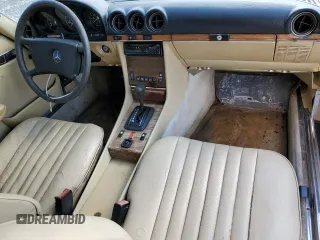 1983 Mercedes-Benz 380 SL with VIN WDBBA45AXDB020618, listed as a Copart auction lot 49071775 with 111,064 mi miles and Clean Title. Bid and sale history available at carsss.com. Image 8.