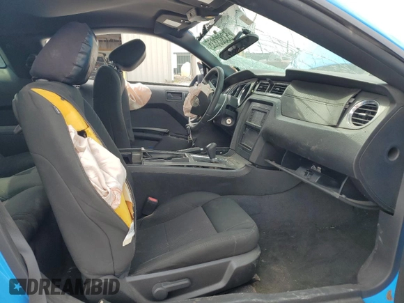 2011 Ford Mustang V6 с VIN 1ZVBP8AM3B5124285, выставлен на аукционе Copart как лот 53803835 с пробегом 173 193 миль миль и Списание • Salvage title. История ставок и продаж доступна на DreamBid. Изображение 7.