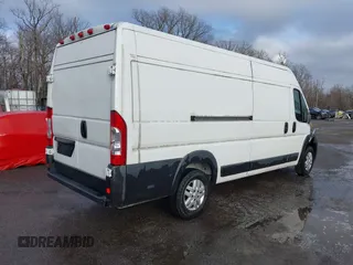 2014 Ram ProMaster Cargo with VIN 3C6URVJG1EE117303, listed as a IAAI auction lot 41498073 with 132,201 mi miles and . Bid and sale history available at DreamBid. Image 4.