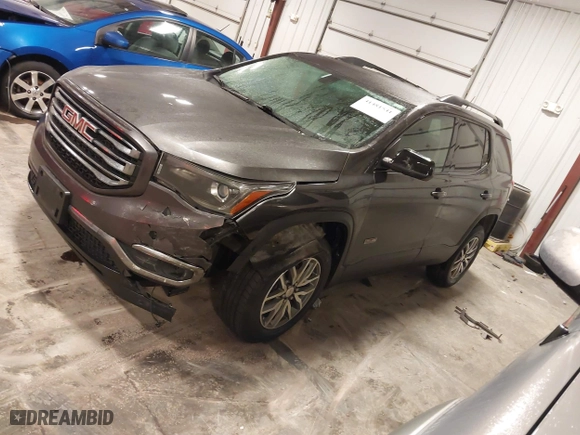 2017 GMC Acadia SLE with VIN 1GKKNTLS3HZ241636, listed as a IAAI auction lot 41481541 with 100,585 mi miles. Bid and sale history available at carsss.com. Image 17.