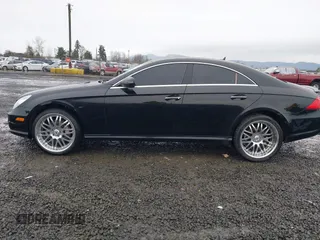 2009 Mercedes-Benz CLS-Class 5.5L with VIN WDDDJ72X59A142519, listed as a IAAI auction lot 41120381 with 74,270 mi miles. Bid and sale history available at carsss.com. Image 14.
