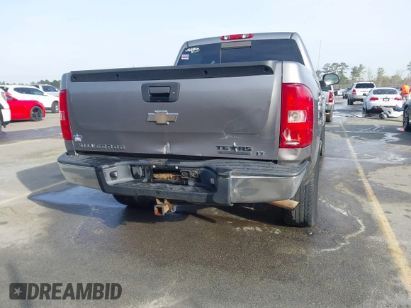 2009 Chevrolet Silverado 1500 LT with VIN 3GCEC23J79G164044, listed as a IAAI auction lot 41829225 with 207,650 mi miles. Bid and sale history available at carsss.com. Image 6.