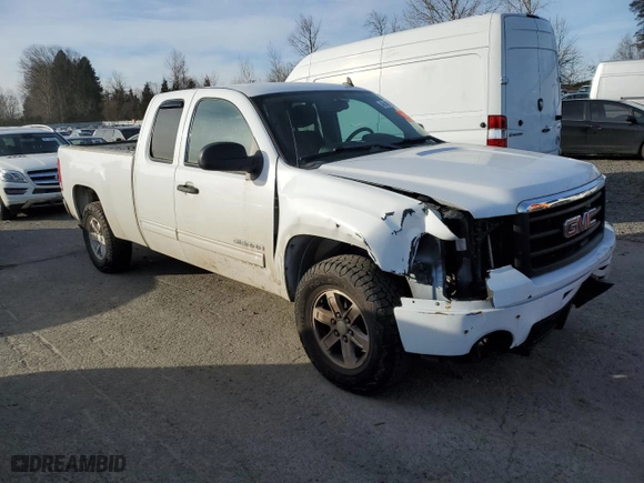 2013 GMC Sierra 1500 SLE with VIN 1GTR1VE05DZ263323, listed as a Copart auction lot 45169875 with 117,568 mi miles and Salvage Title. Bid and sale history available at carsss.com. Image 4.