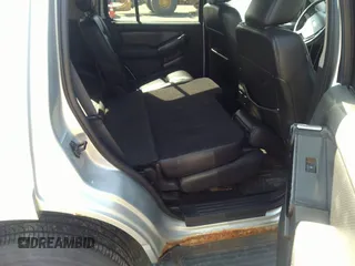 2009 Ford Explorer XLT with VIN 1FMEU73869UA17990, listed as a IAAI auction lot 41787675 with 198,364 mi miles. Bid and sale history available at carsss.com. Image 8.