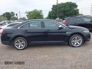 2017 Ford Taurus Limited z VIN 1FAHP2F80HG104374, wystawiony jako IAAI lot #42283261 z przebiegiem 169 378 mil mil oraz . Historia ofert i sprzedaży dostępna na DreamBid. Obrazek 14.