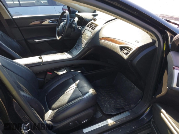 2014 Lincoln MKZ with VIN 3LN6L2G92ER826644, listed as a IAAI auction lot 42797602 with 153,069 mi miles and . Bid and sale history available at DreamBid. Image 5.