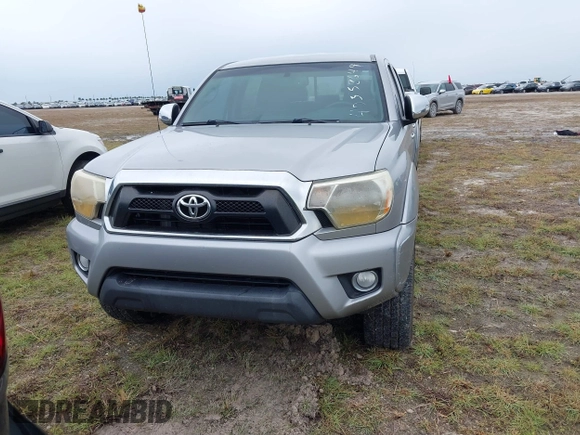 2014 Toyota Tacoma with VIN 3TMLU4EN5EM143687, listed as a IAAI auction lot 40552649 with 1 mi miles. Bid and sale history available at carsss.com. Image 11.