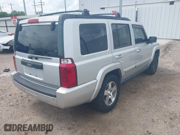 2010 Jeep Commander Sport with VIN 1J4RH4GKXAC157379, listed as a IAAI auction lot 42130174 with 193,337 mi miles and . Bid and sale history available at DreamBid. Image 4.