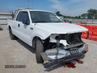 2005 Ford F-150 XLT z VIN 1FTPX12575NA91920, wystawiony jako IAAI lot #42193236 z przebiegiem 162 355 mil mil oraz . Historia ofert i sprzedaży dostępna na DreamBid. Obrazek 1.