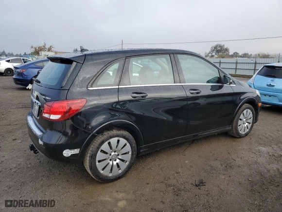 2015 Mercedes-Benz B-Class with VIN WDDVP9AB7FJ004464, listed as a Copart auction lot 84757264 with 81,032 mi miles and Clean Title. Bid and sale history available at carsss.com. Image 3.