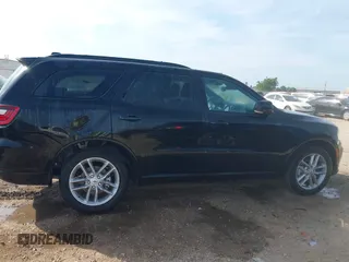 2025 Dodge Durango GT Plus with VIN 1C4RDJDG8SC517864, listed as a IAAI auction lot 42145958 with 5,582 mi miles and . Bid and sale history available at DreamBid. Image 13.