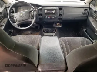 2001 Dodge Dakota Sport z VIN 1B7GL2AN51S118157, wystawiony jako Copart lot #58797325 z przebiegiem 147 765 mil mil oraz Szkoda całkowita • Salvage title. Historia ofert i sprzedaży dostępna na DreamBid. Obrazek 8.