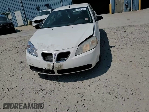 2008 Pontiac G6 z VIN 1G2ZG57N884133177, wystawiony jako Copart lot #56192685 z przebiegiem 186 243 mil mil oraz Szkoda całkowita • Salvage title. Historia ofert i sprzedaży dostępna na DreamBid. Obrazek 13.