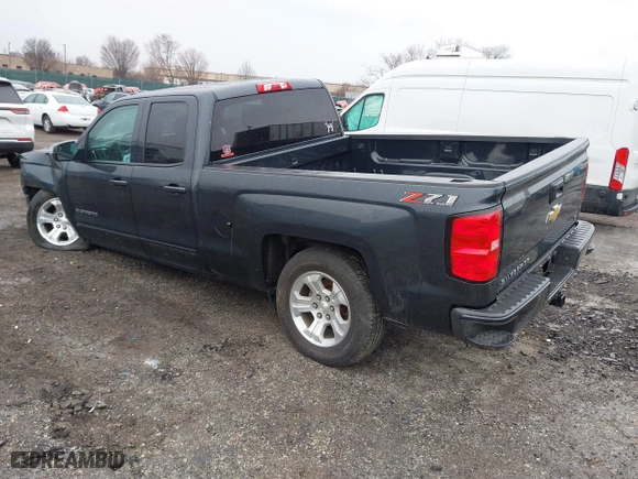 2018 Chevrolet Silverado 1500 LT with VIN 1GCVKREC9JZ200573, listed as a IAAI auction lot 41656239 with 74,000 mi miles. Bid and sale history available at carsss.com. Image 3.