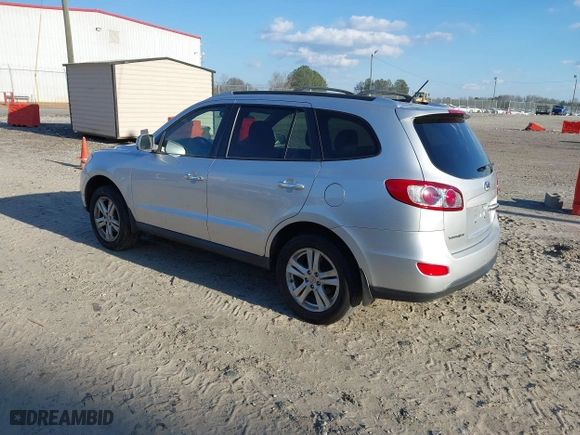 2012 Hyundai Santa Fe Limited with VIN 5XYZK3AB2CG104071, listed as a IAAI auction lot 41237756 with 223,076 mi miles. Bid and sale history available at carsss.com. Image 3.
