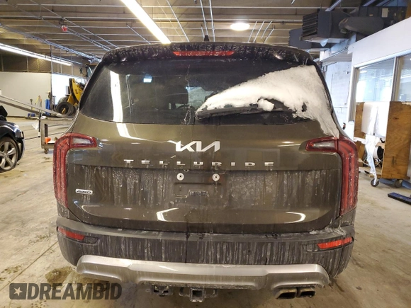 2022 Kia Telluride SX with VIN 5XYP5DHC2NG235782, listed as a Copart auction lot 46151635 with 28,531 mi miles and Salvage Title. Bid and sale history available at carsss.com. Image 6.