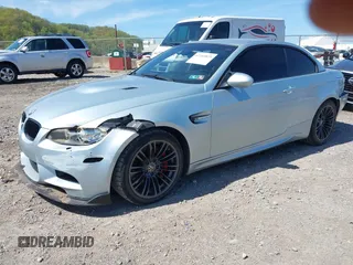2008 BMW 3 Series M3 with VIN WBSWL93518P330402, listed as a IAAI auction lot 42165825 with 53,531 mi miles and . Bid and sale history available at carsss.com. Image 18.