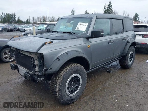 2023 Ford Bronco with VIN 1FMEE5DP5PLC15681, listed as a IAAI auction lot 41594150 with 4,691 mi miles. Bid and sale history available at carsss.com. Image 18.