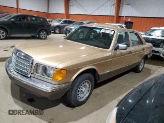 1983 Mercedes-Benz 300 SD with VIN WDBCB20AXDD045063, listed as a Copart auction lot 84673394 with 339,359 mi miles and Clean Title. Bid and sale history available at carsss.com. Image 1.