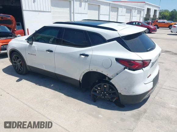 2022 Chevrolet Blazer LT with VIN 3GNKBDRS6NS147946, listed as a IAAI auction lot 42022497 with 50,608 mi miles and . Bid and sale history available at DreamBid. Image 3.