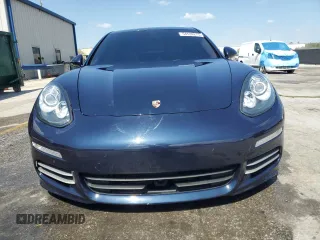 2014 Porsche Panamera 4S Executive with VIN WP0BB2A76EL064169, listed as a Copart auction lot 54538275 with 54,235 mi miles and Salvage Title. Bid and sale history available at DreamBid. Image 5.