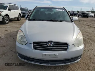 2009 Hyundai Accent Auto GLS with VIN KMHCN46C09U310271, listed as a Copart auction lot 51095345 with 135,800 mi miles and Salvage Title. Bid and sale history available at carsss.com. Image 5.