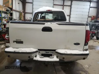 2003 Ford F-350 XL z VIN 1FTSW31P53EC80249, wystawiony jako Copart lot #88161075 z przebiegiem Nie podano mil oraz Nie do naprawy • Non repairable. Historia ofert i sprzedaży dostępna na DreamBid. Obrazek 6.