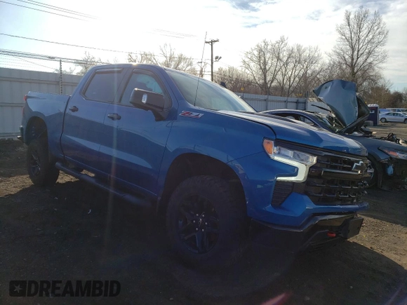 2022 Chevrolet Silverado 1500 LT Trail Boss with VIN 3GCUDFED4NG535596, listed as a Copart auction lot 48156975 with 35,225 mi miles and Salvage Title. Bid and sale history available at DreamBid. Image 4.